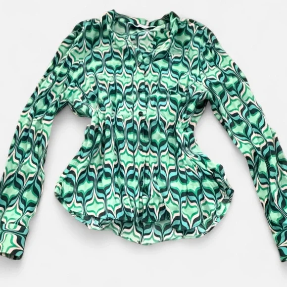 Zara Women’s Green & Teal Print Button Down Blouse, Size Large - Picture 1 of 5